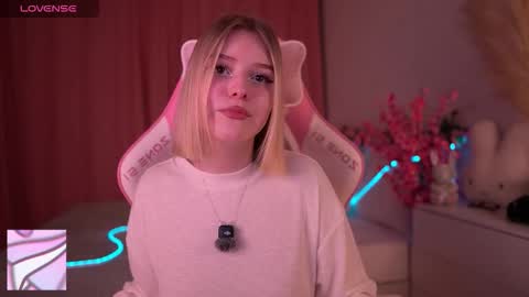 Paula online show from March 26, 1:11 am