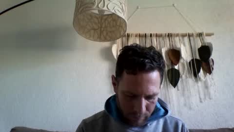 jojo19844 online show from February 13, 9:27 am