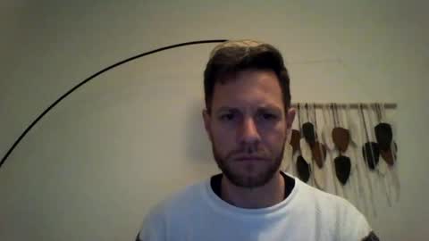 Snapshot of jojo19844 chatting on February 21, 10:44 pm jojo19844 online show from February 21, 10:44 pm