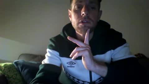 Snapshot of jojo19844 chatting on April 18, 9:26 pm jojo19844 online show from April 18, 9:26 pm