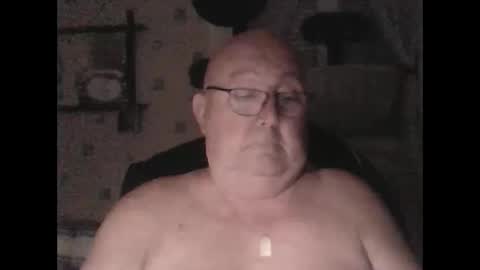 Snapshot of jojo60000529566 chatting on December 2, 5:26 pm jojo60000529566 online show from December 2, 5:26 pm