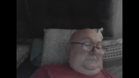 Snapshot of jojo60000529566 chatting on February 2, 6:37 am jojo60000529566 online show from February 2, 6:37 am