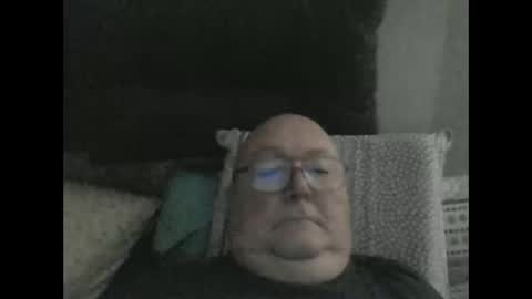 Snapshot of jojo60000529566 chatting on February 9, 6:43 am jojo60000529566 online show from February 9, 6:43 am