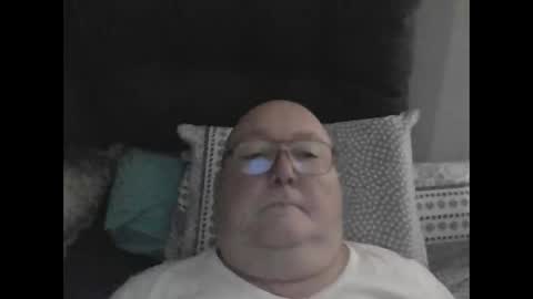 Snapshot of jojo60000529566 chatting on February 24, 6:05 am jojo60000529566 online show from February 24, 6:05 am