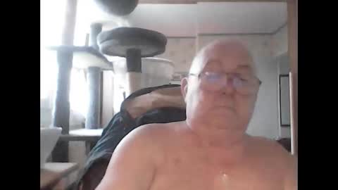 jojo60000529566 online show from October 25, 4:02 pm