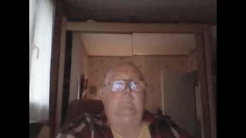 jojo60000529566 online show from May 5, 6:49 pm