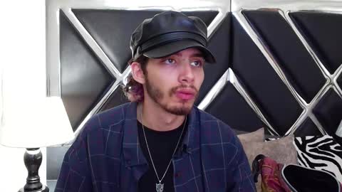 Snapshot of jojobraando chatting on January 15, 11:26 am jojobraando online show from January 15, 11:26 am