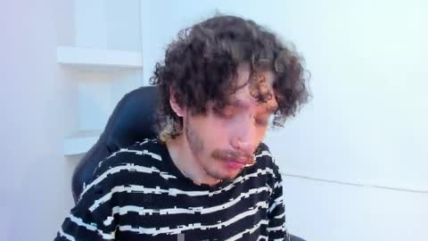 jojobraando online show from May 5, 12:18 am