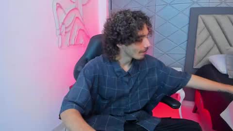 jojobraando online show from May 23, 5:45 am
