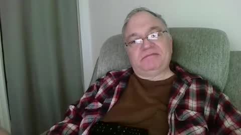 Snapshot of joker5339 chatting on February 15, 1:20 pm joker5339 online show from February 15, 1:20 pm