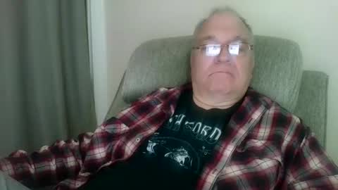 Snapshot of joker5339 chatting on April 11, 1:15 pm joker5339 online show from April 11, 1:15 pm