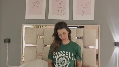 jolie_lov online show from November 1, 1:35 pm