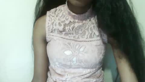 joliekah27 online show from April 3, 8:01 am