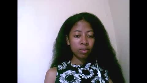 joliekah27 online show from April 27, 9:24 pm
