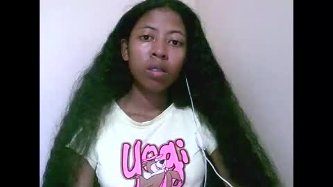 joliekah27 online show from May 7, 7:41 pm