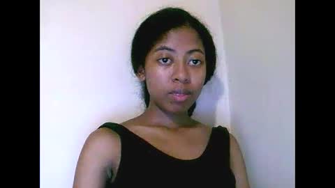 joliekah27 online show from May 15, 9:55 pm
