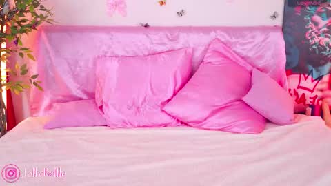 Belle online show from March 23, 1:20 am