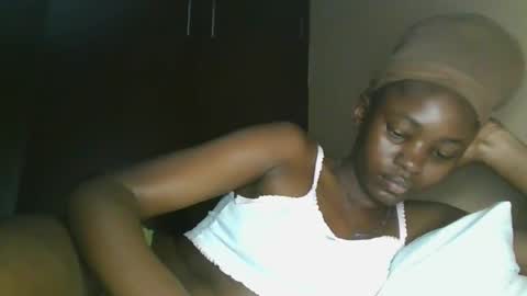 jollynabeb online show from October 27, 7:07 pm