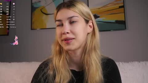 Viola online show from May 12, 1:41 pm