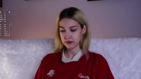 Viola online show from May 15, 1:51 pm