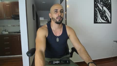 Snapshot of jon_bukowski chatting on December 18, 1:26 am Jon online show from December 18, 1:26 am