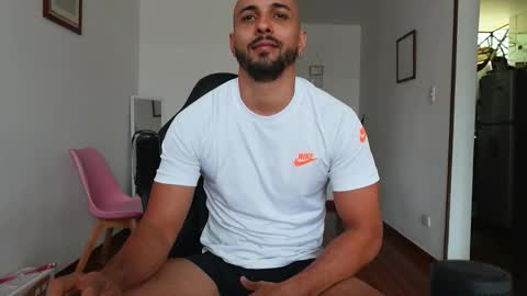 Snapshot of jon_bukowski chatting on March 18, 3:37 pm Jon online show from March 18, 3:37 pm