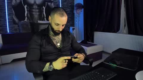 JonahHunt online show from February 17, 8:15 pm