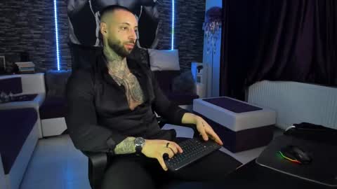 JonahHunt online show from February 25, 7:47 pm