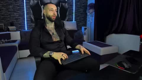 JonahHunt online show from February 25, 11:22 pm