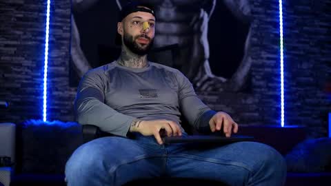 JonahHunt online show from March 4, 9:00 pm