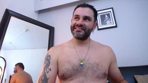  JONAS BEARD  online show from December 4, 11:46 pm