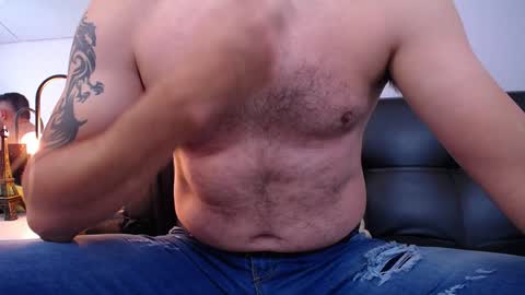  JONAS BEARD  online show from December 13, 11:28 pm