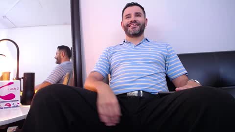  JONAS BEARD  online show from December 23, 7:52 pm