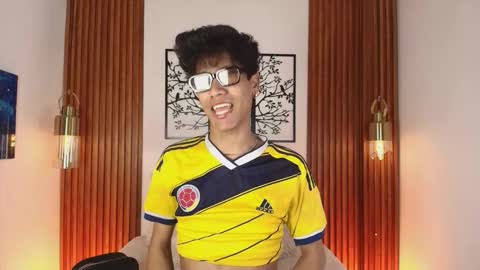 Snapshot of jonas_hiill chatting on February 24, 3:59 am Jonas online show from February 24, 3:59 am