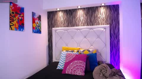 Snapshot of jonas_hiill chatting on March 15, 4:29 am Jonas online show from March 15, 4:29 am