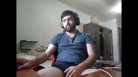 jonasf2525 online show from December 4, 5:21 pm