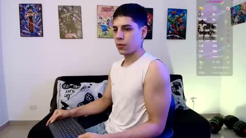 Instagram jonathanfit14 online show from May 17, 11:23 pm