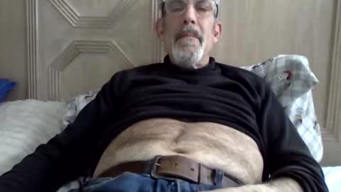 Snapshot of jonlovespussy6969 chatting on March 3, 4:24 pm John loves pussy online show from March 3, 4:24 pm