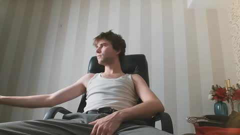 Jonah online show from December 3, 2:15 pm