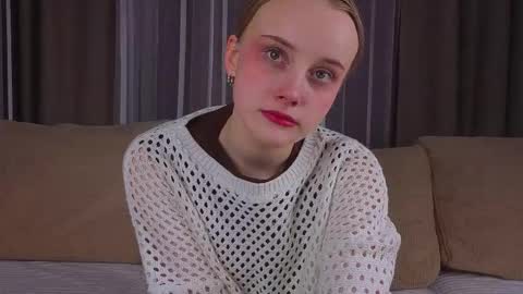 Alice online show from February 25, 2:27 pm