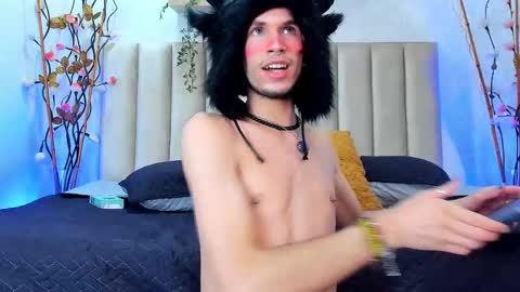 jonny_gilbert online show from February 25, 8:40 pm