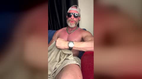 Snapshot of jonnycockfill chatting on March 6, 9:11 pm Jonny Cockfill online show from March 6, 9:11 pm