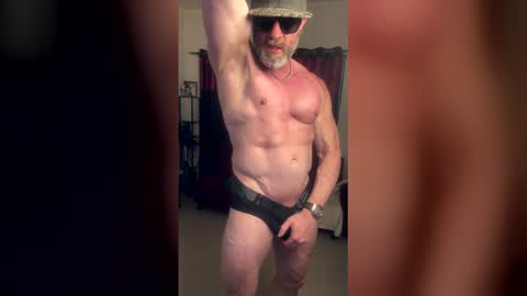 Snapshot of jonnycockfill chatting on March 26, 8:03 pm Jonny Cockfill online show from March 26, 8:03 pm