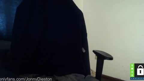 Snapshot of jonnydieston777 chatting on December 25, 5:26 pm JonnyDieston online show from December 25, 5:26 pm