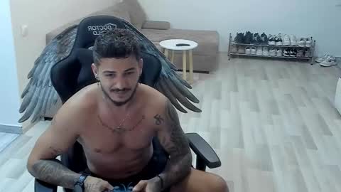 jonnyporn1 online show from September 24, 11:08 pm