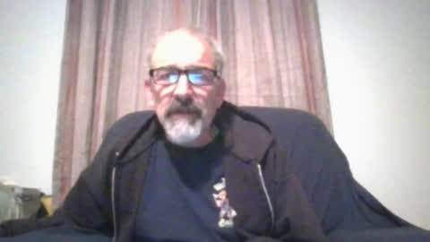 Snapshot of jony_five chatting on January 31, 1:33 am Jon online show from January 31, 1:33 am