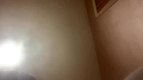 Snapchat jcockscommunity online show from March 11, 11:44 pm