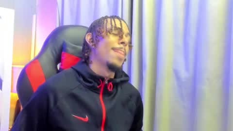 Snapshot of jordan_love7 chatting on October 14, 12:28 pm jordan online show from October 14, 12:28 pm