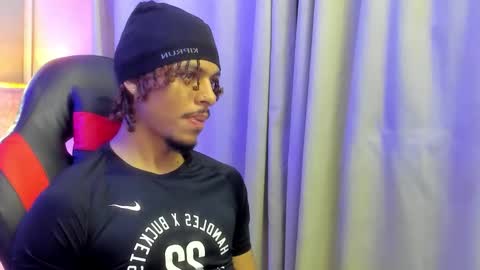 Snapshot of jordan_love7 chatting on October 15, 1:00 pm jordan online show from October 15, 1:00 pm