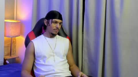 Snapshot of jordan_love7 chatting on October 23, 12:37 pm jordan online show from October 23, 12:37 pm